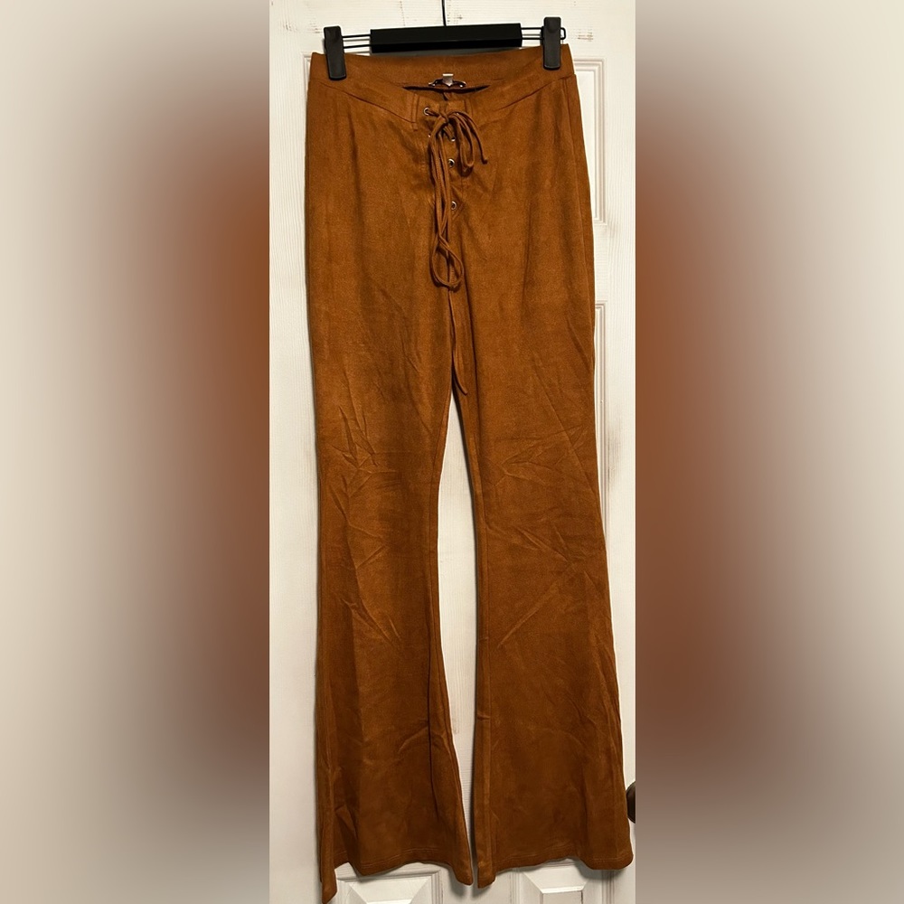 Fashionable Flared pants.